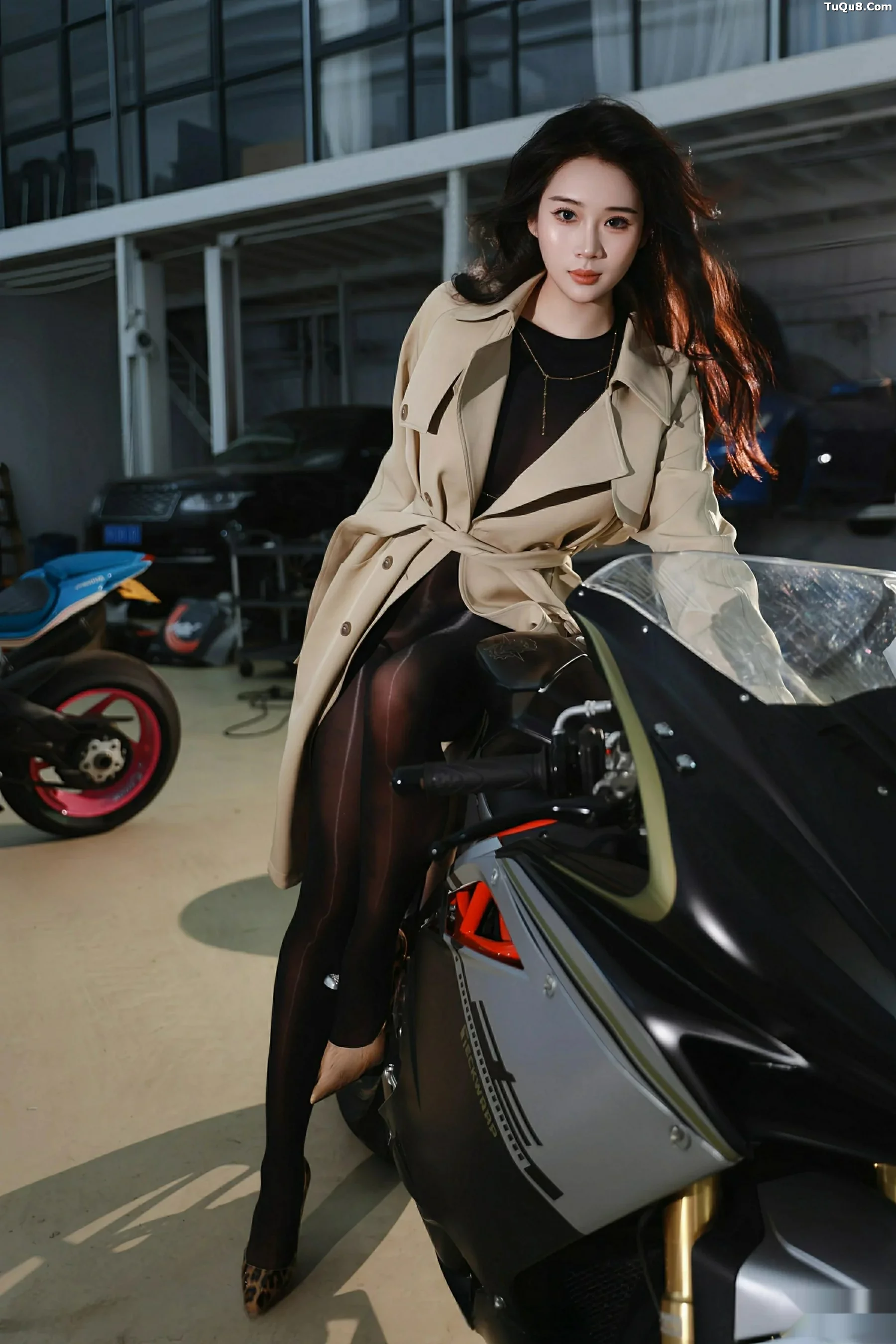 秀人集.com_[XiuRen秀人网]No.10788_模特南乔性感杏色风衣露薄透连体黑丝秀完美身材惹火诱惑写真82P