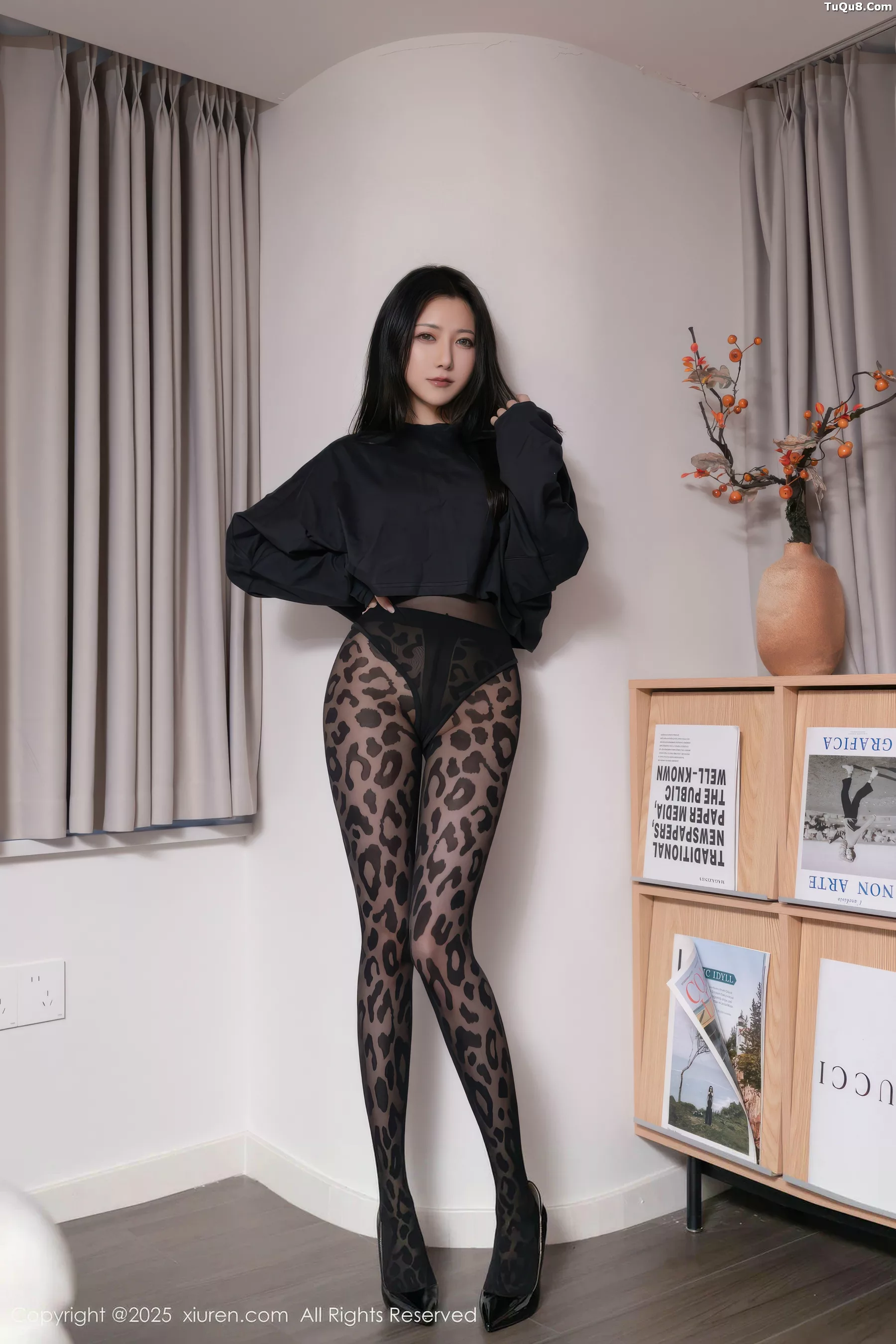 秀人集.com_[XiuRen秀人网]No.10938_模特鱼子酱Fish性感黑色内衣配豹纹黑丝秀曼妙身姿撩人诱惑写真75P