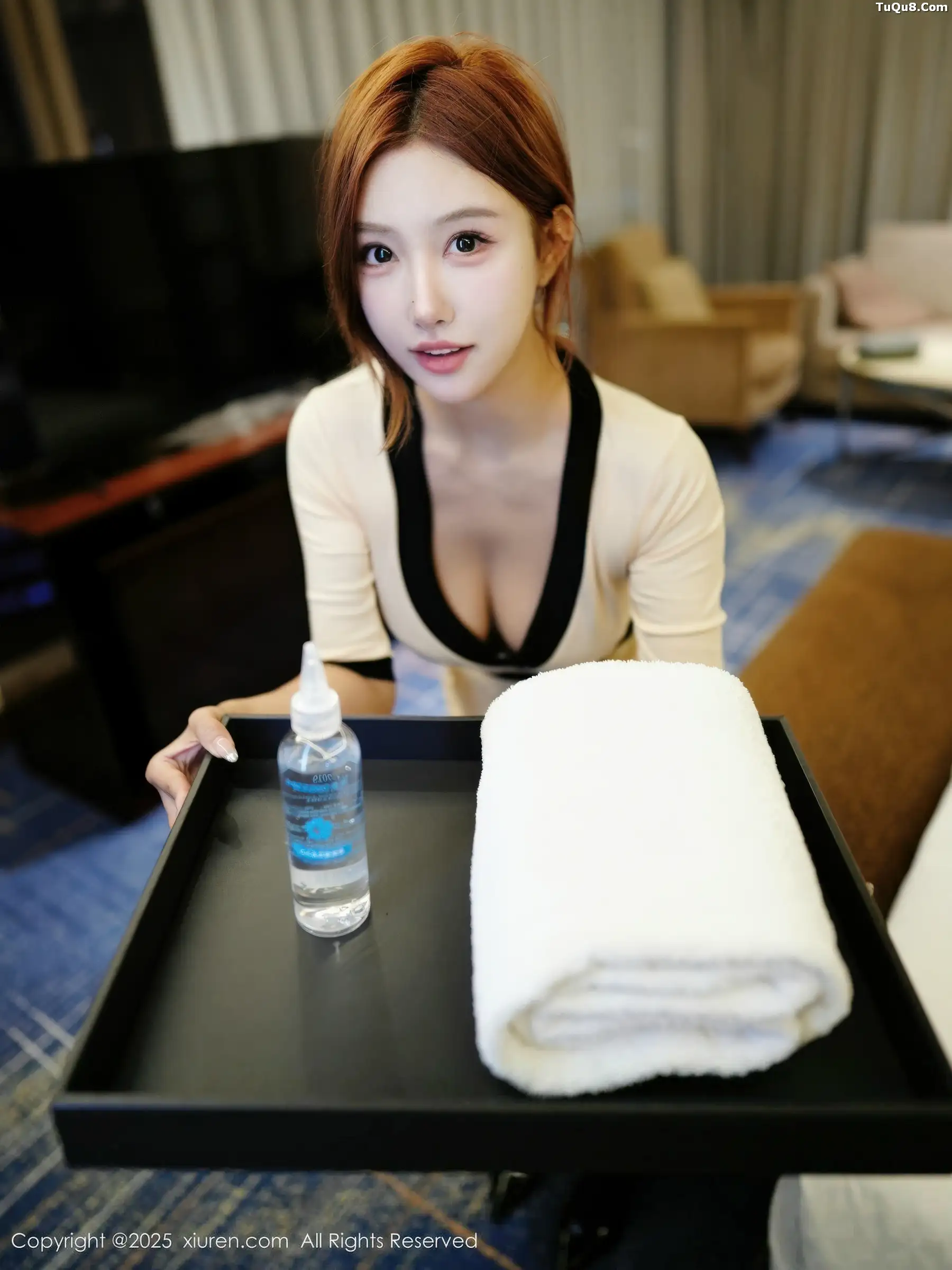 秀人集.com_[XiuRen秀人网]No.10991_模特金允希Yuki性感浅色技师服配黑丝吊袜秀丰腴身材诱惑写真65P