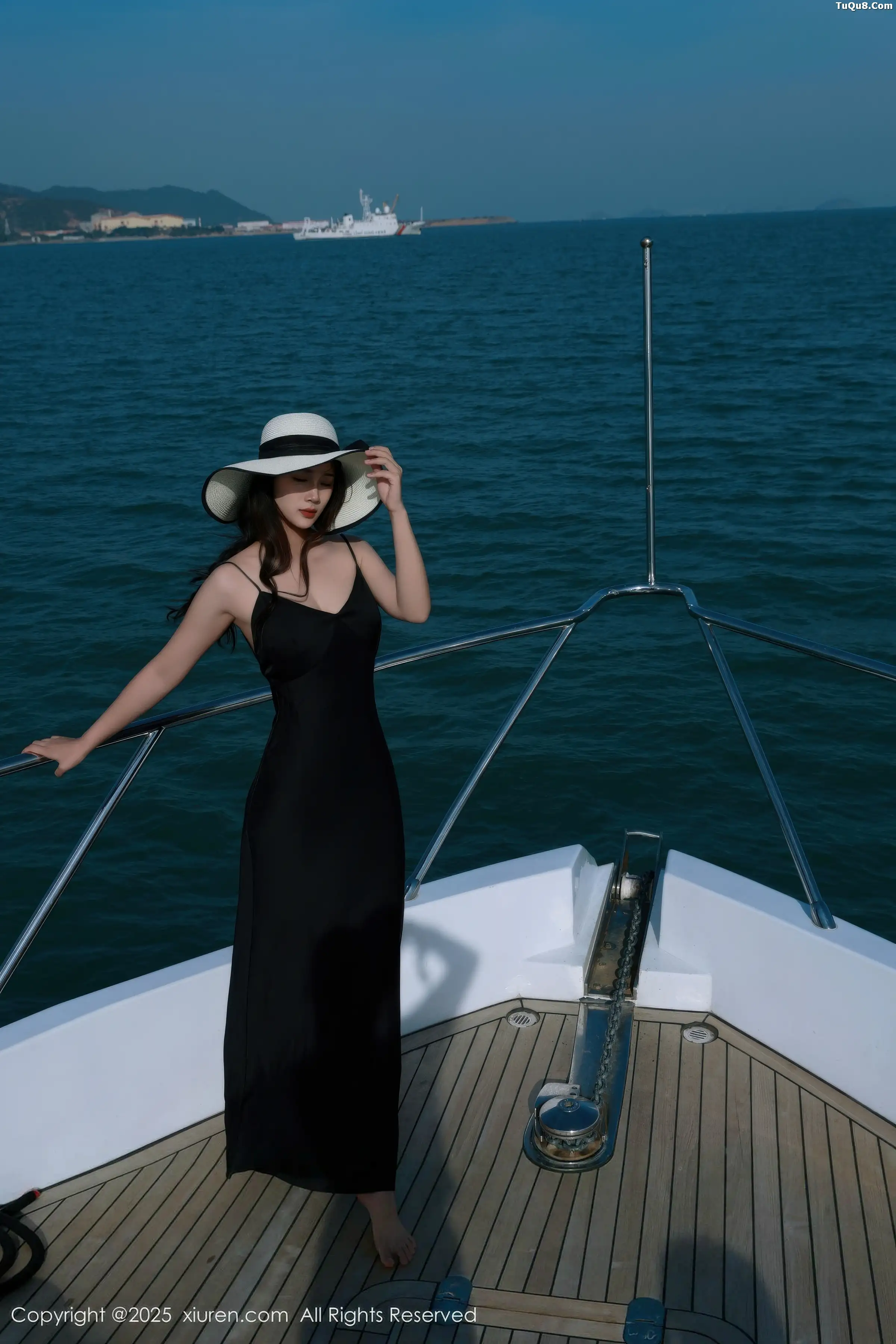 秀人集.com_[XiuRen秀人网]No.11074_模特南乔性感黑色连衣短裙露黑色情趣内衣秀惹火身材诱惑写真82P