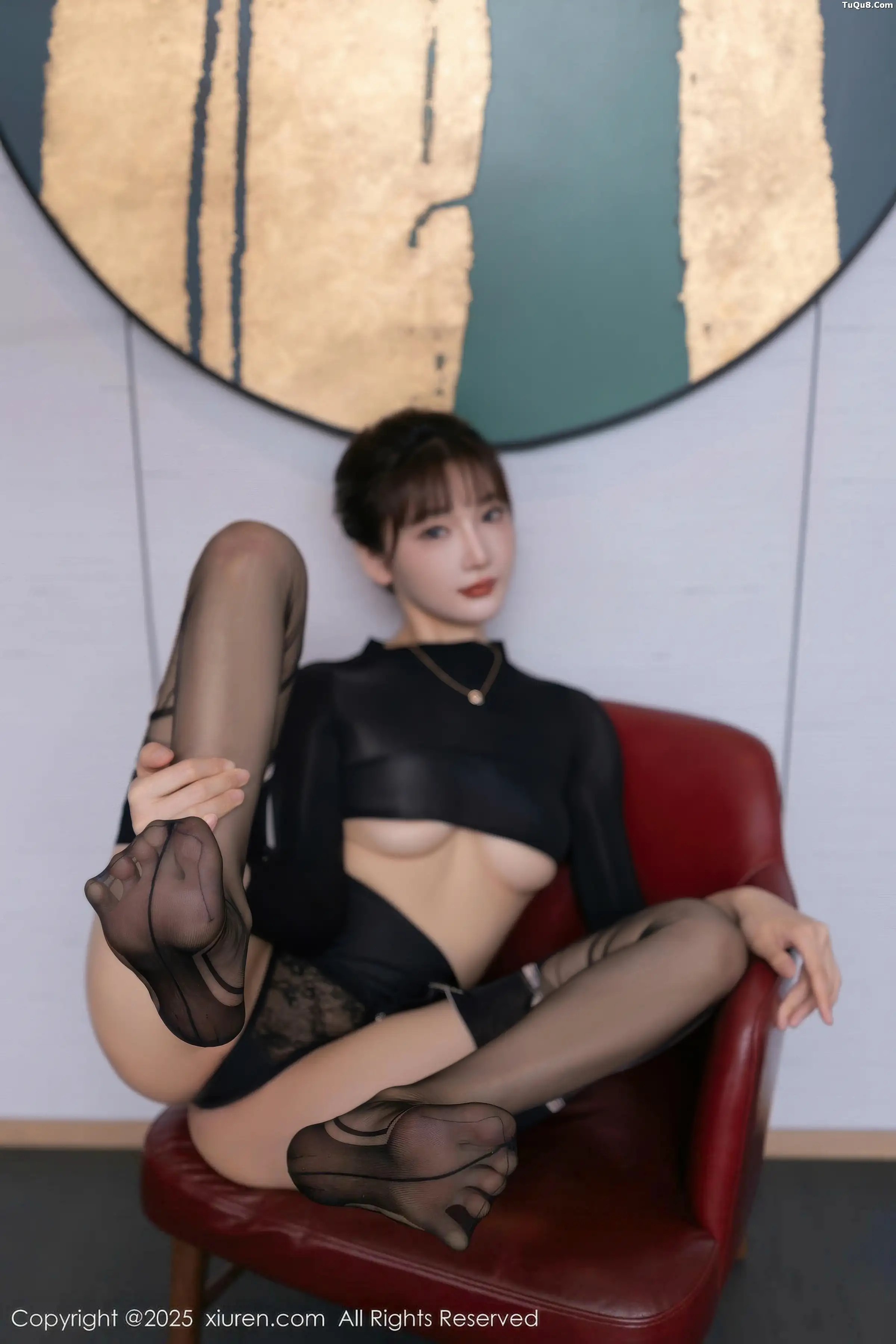 秀人集.com_[XiuRen秀人网]No.11014_模特陆萱萱性感黑色薄透上衣配黑丝吊袜秀完美身材迷人诱惑写真77P